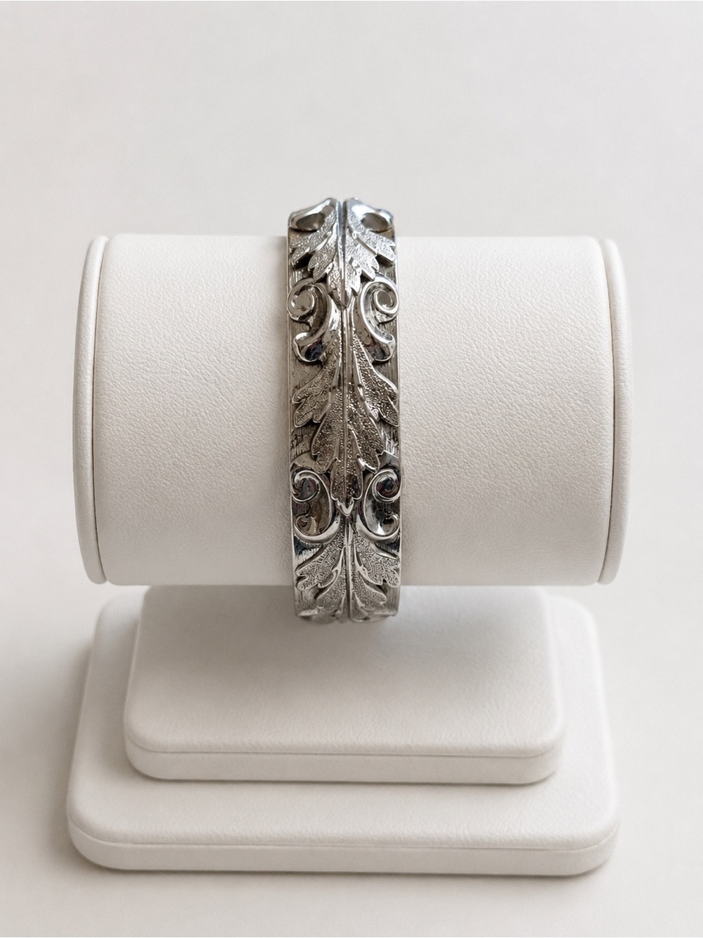 Silver Hinged Bangle Bracelet